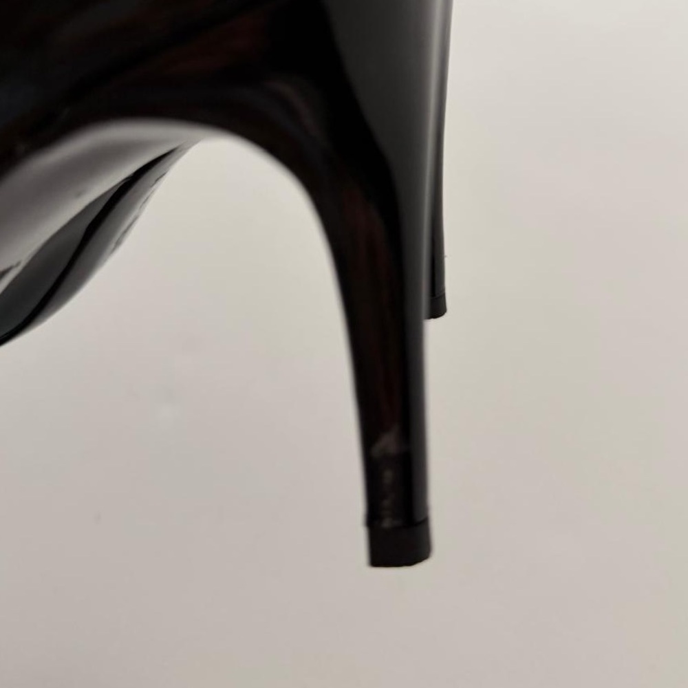Louis Vuitton navy blue Heels Size 8 - Picture 11 of 12